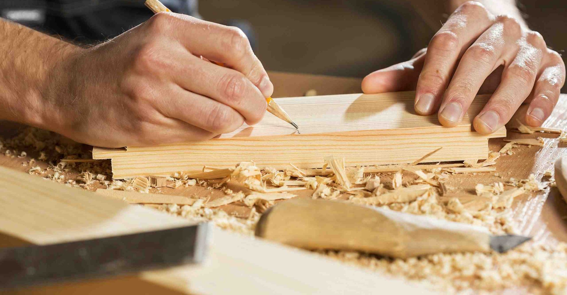 craft-kitties-GfYA6q5ESLI-unsplash_4_11zon